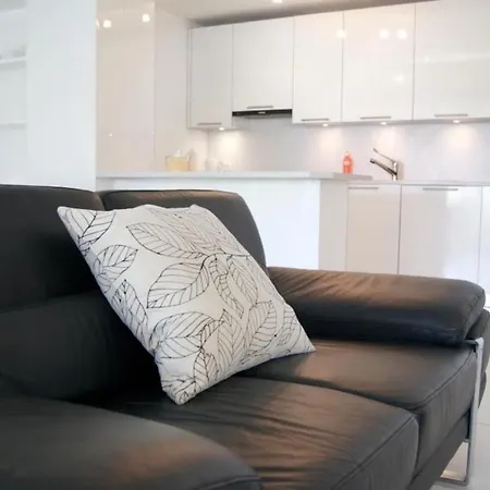 Apartment Suesse Mit Bezaubernde Seesicht 405 Locarno